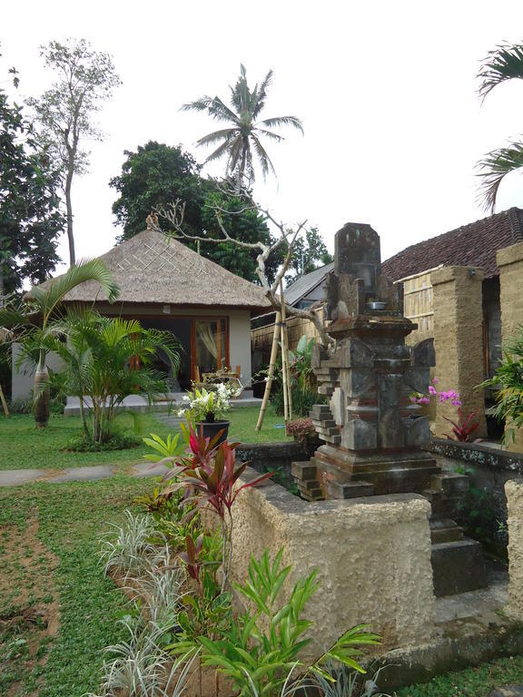 Suka'S House Bed & Breakfast Ubud  Bagian luar foto